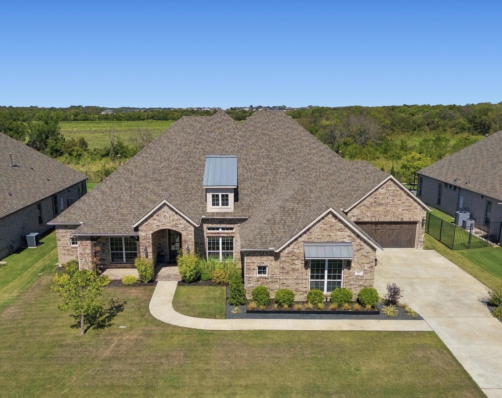 506 Summer Oaks Drive — photo