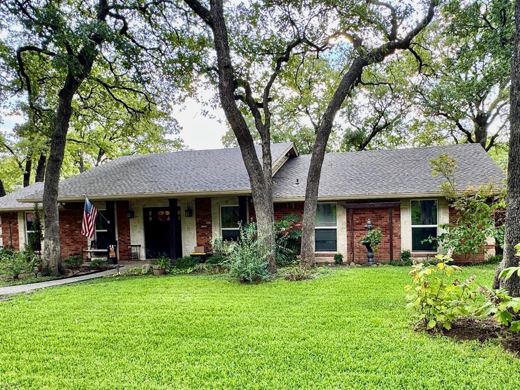 1013 Overhill Drive — photo