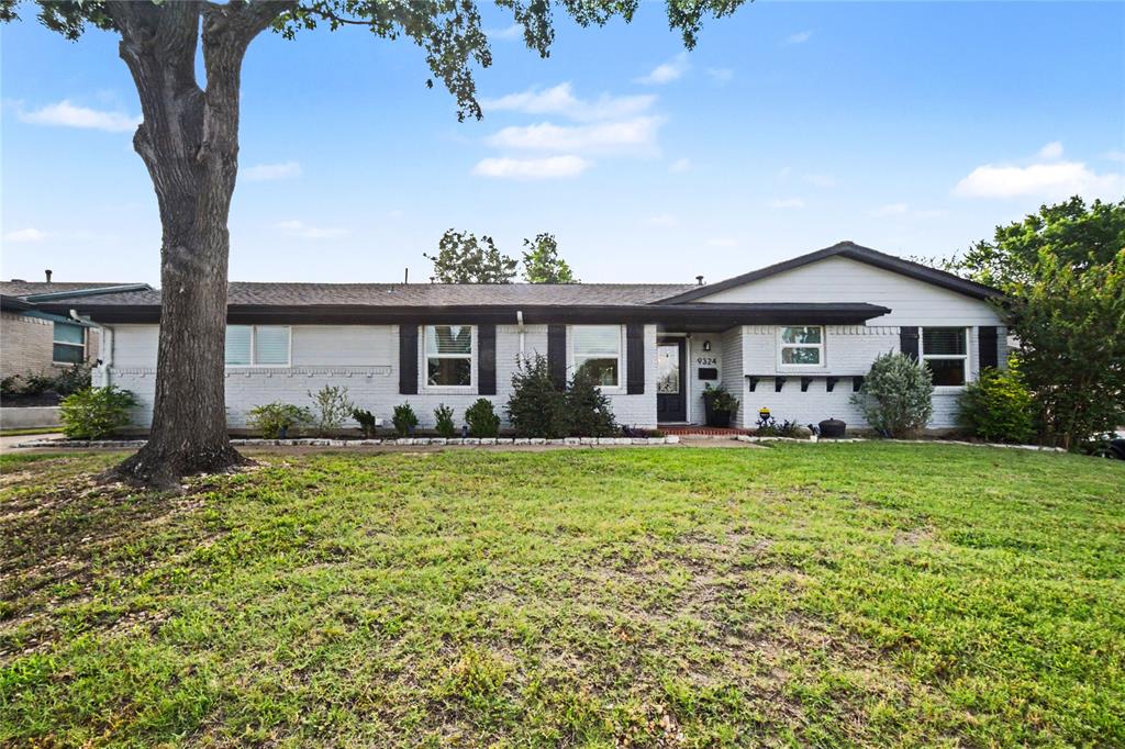 9324 Clearwater Drive — photo