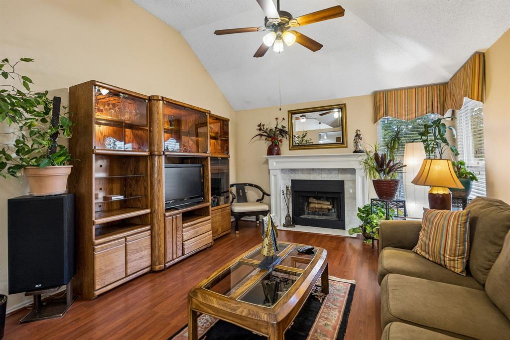 707 Meadowcreek Court — photo