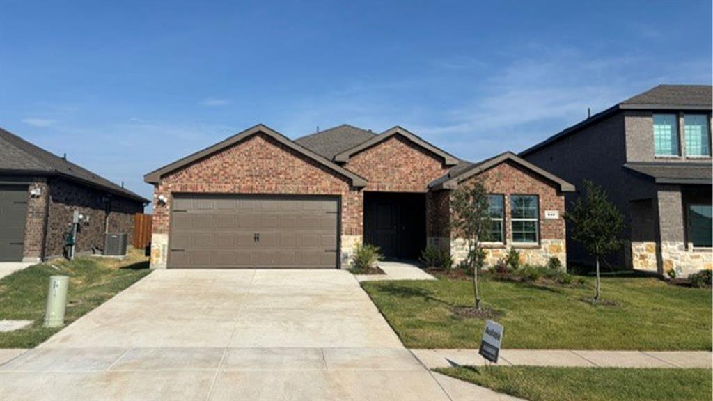 612 Broad River Lane — photo
