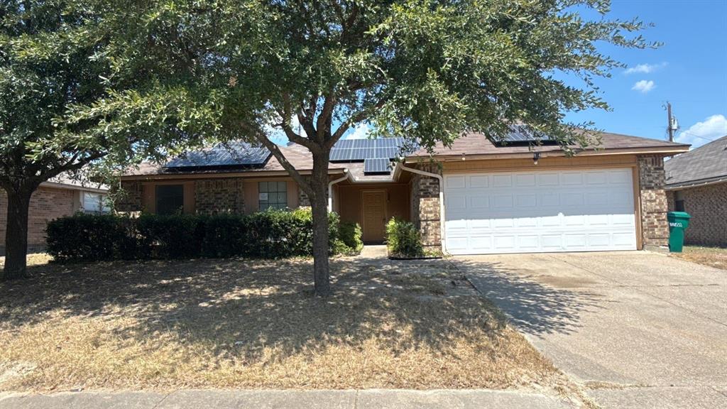 914 Larue Drive — photo