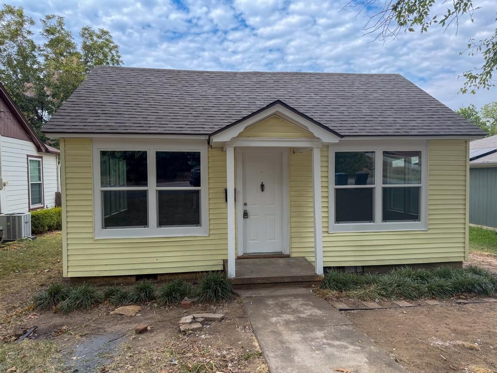 1527 W Gandy Street — photo
