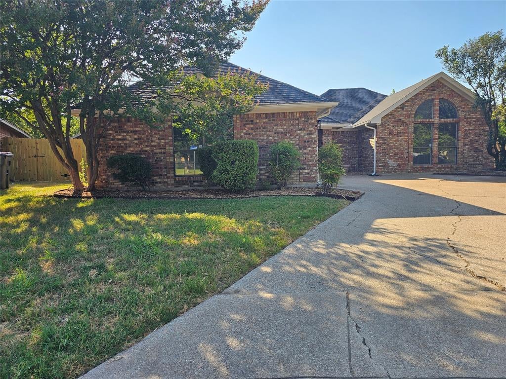 6300 Brownlee Lane — photo