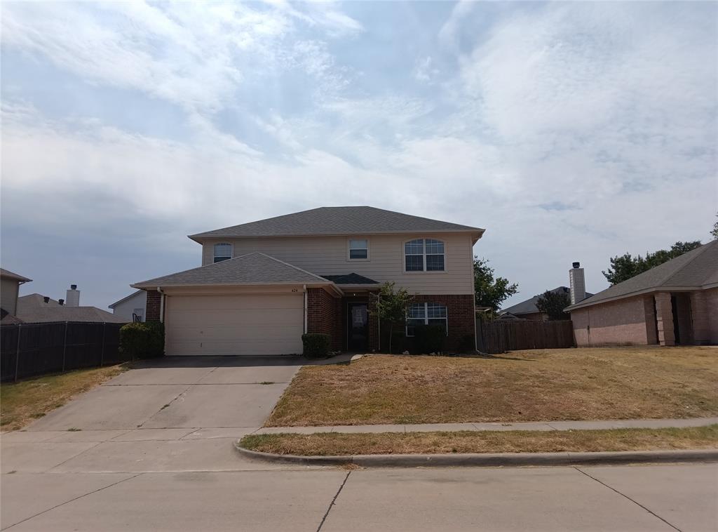424 Heritage Drive — photo