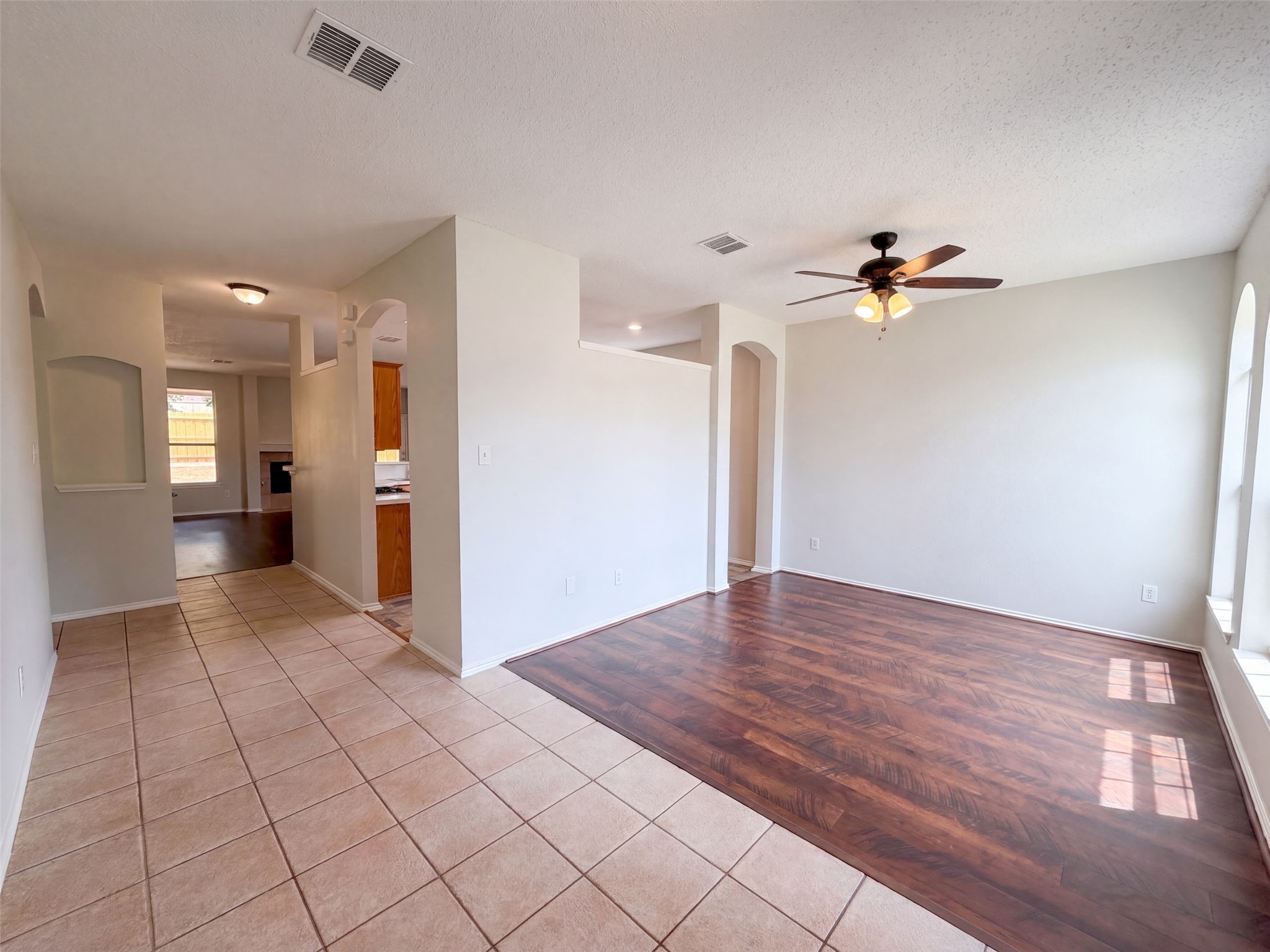 12609 Black Cherry Lane, Fort Worth, TX 76040 — photo 3