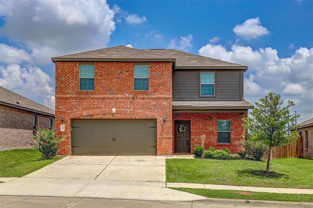 203 Drifter Drive — photo