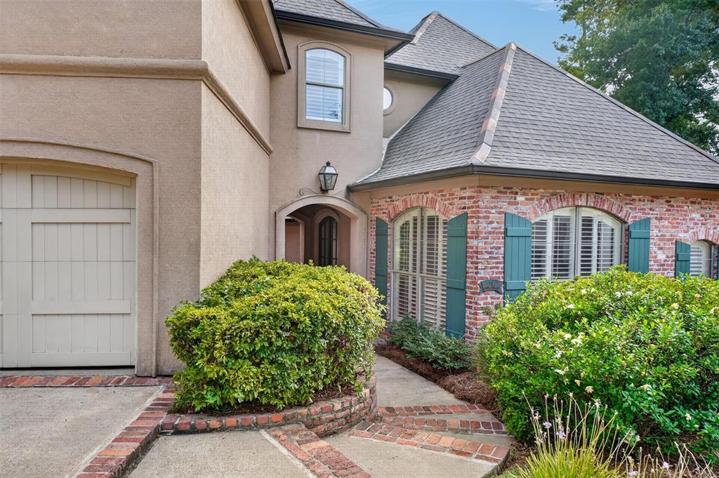 18 Beaux Rivages Drive — photo