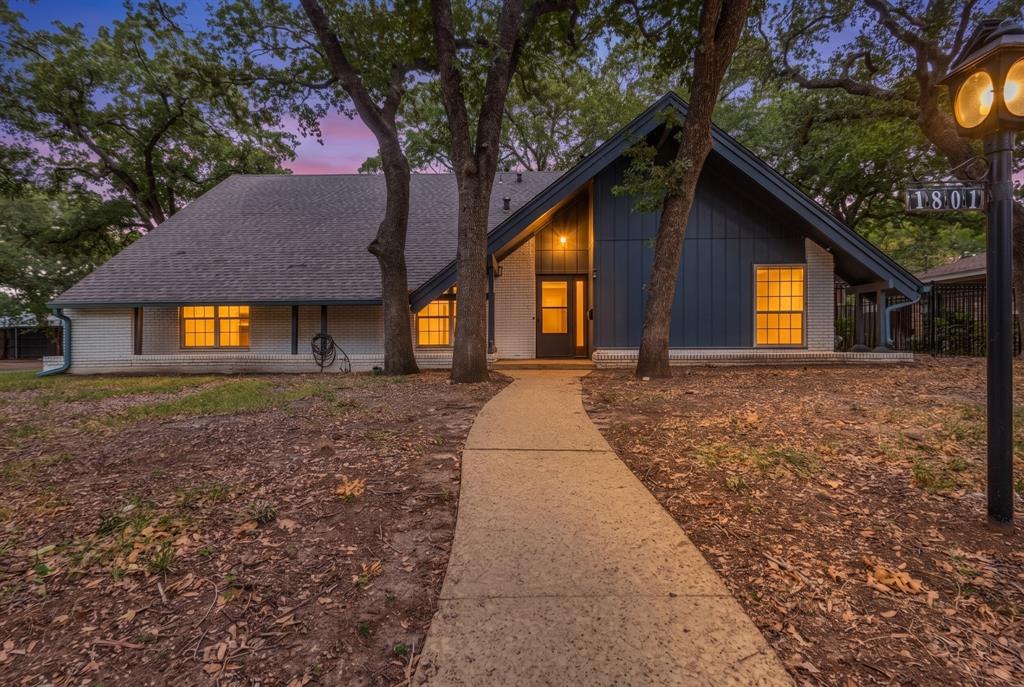 1801 Green Oaks Drive — photo