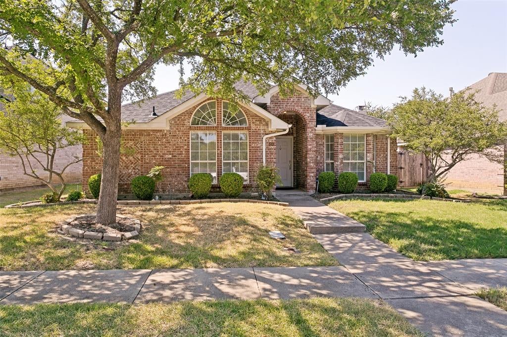 513 Creek Court — photo