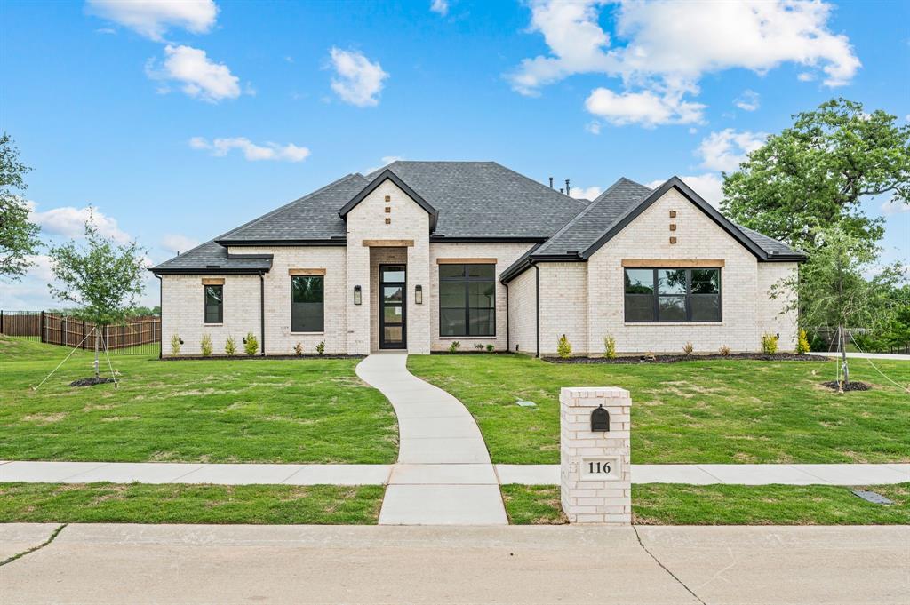 116 Oak Grove Lane — photo