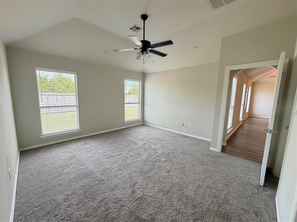 128 Starlight Drive — photo