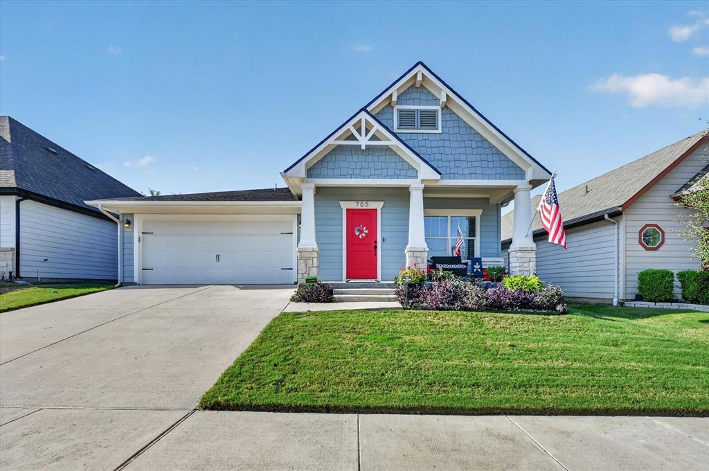 705 Phillips Court — photo