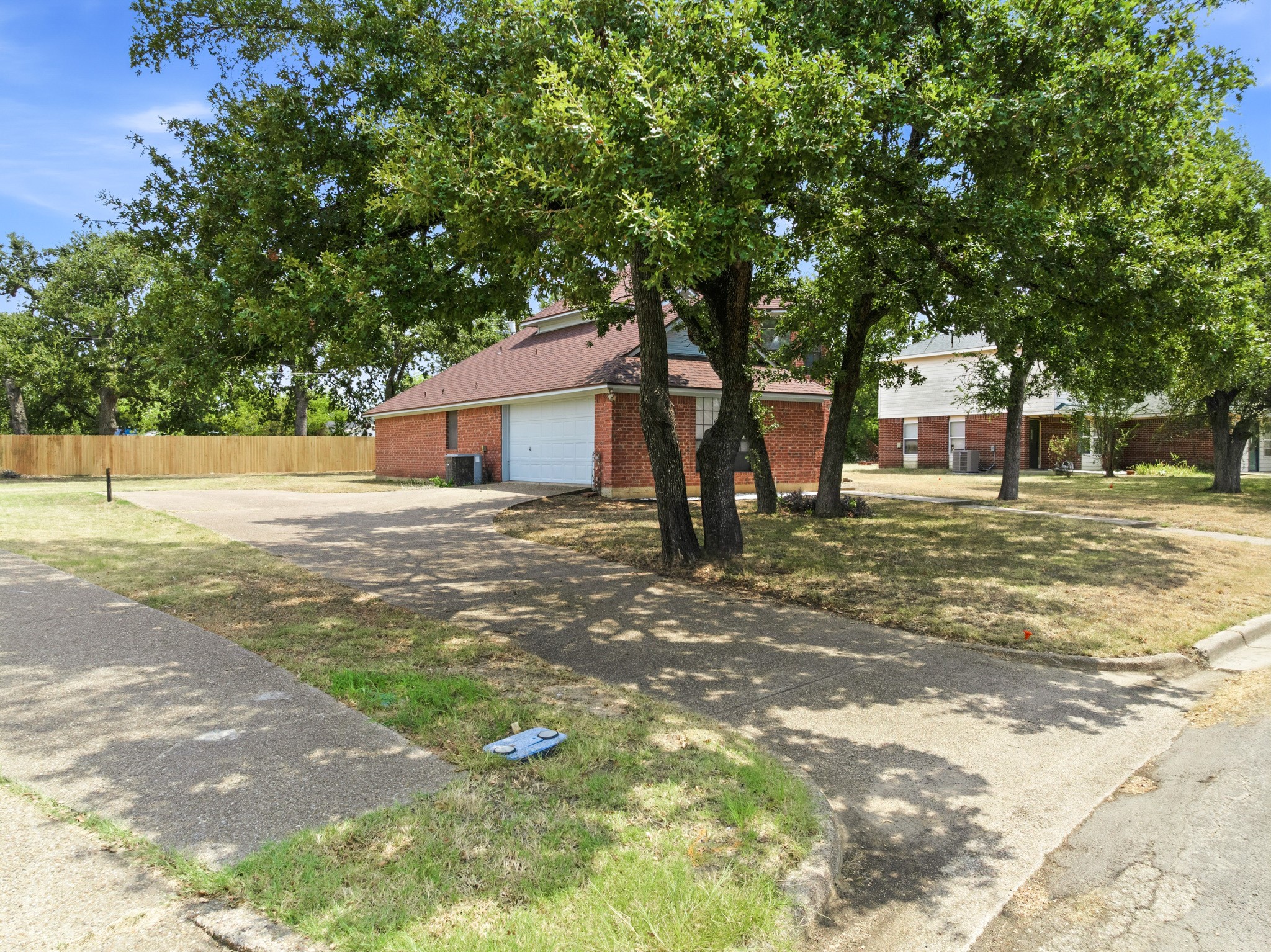 1111 Springhill Street, Bellmead, TX 76705 — photo 3