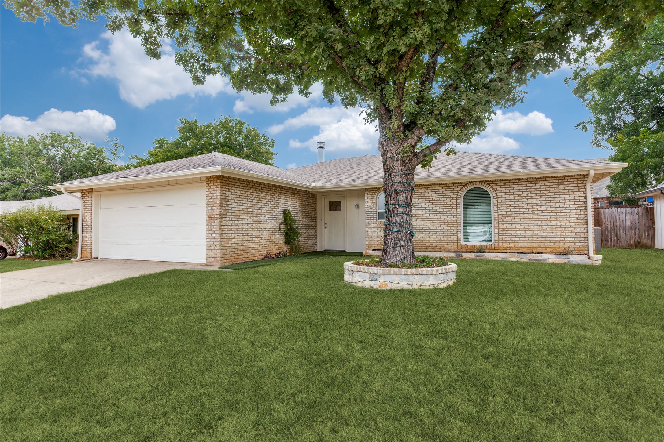 5420 Prince Drive — photo