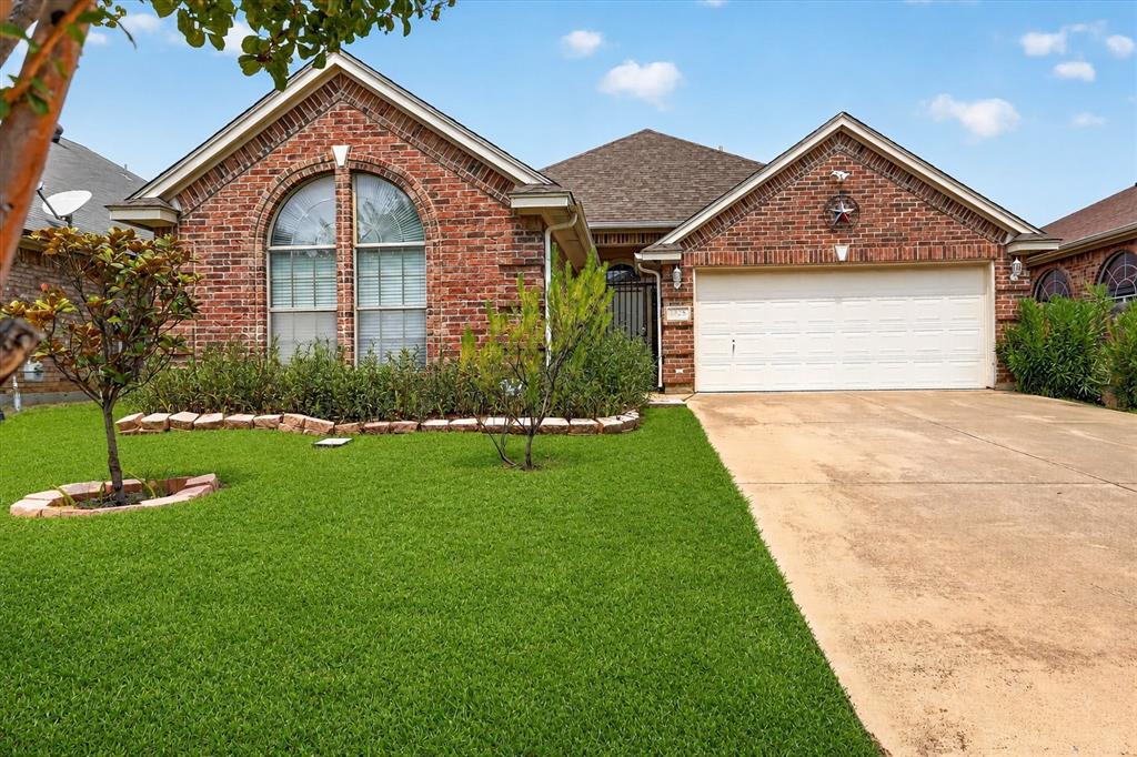 8955 River Falls Drive — photo