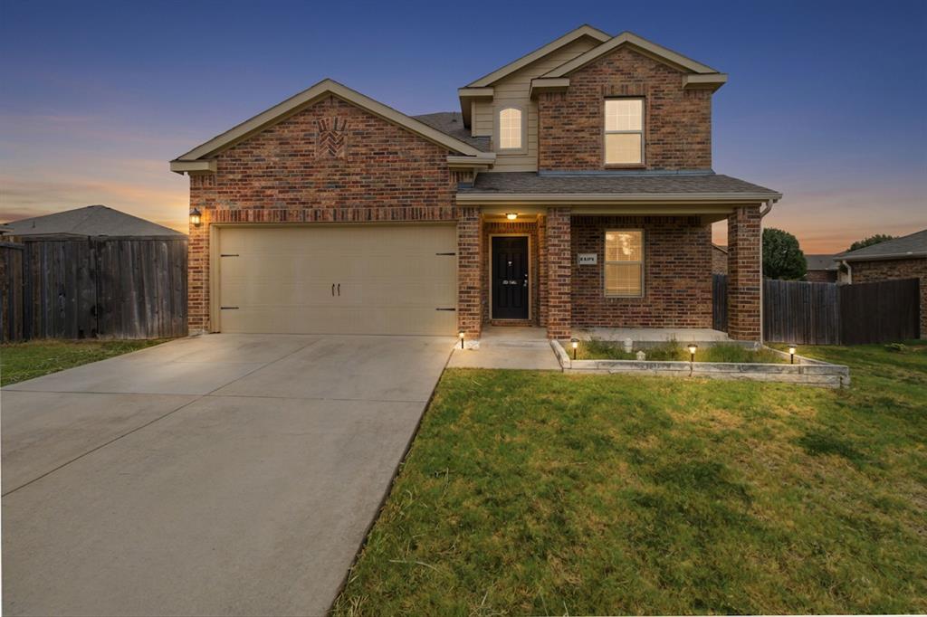1404 Diamond Court — photo