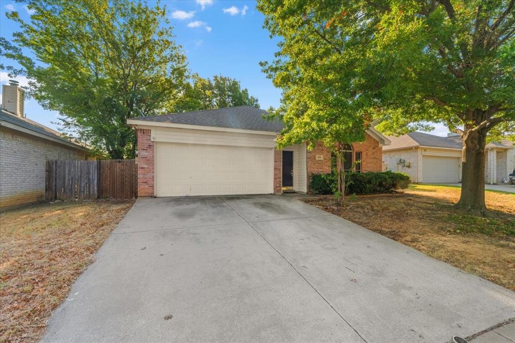 3933 Parkhaven Drive — photo