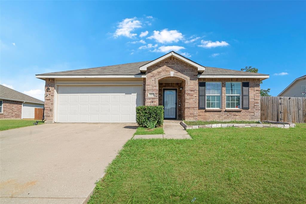 2901 Saddle Drive — photo
