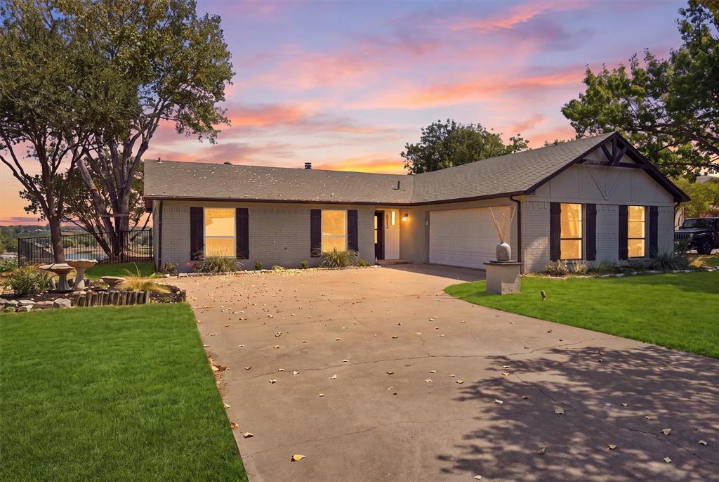 5123 Fairway Circle — photo
