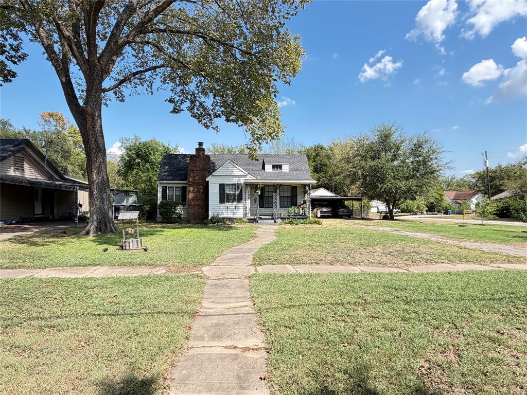209 S Canton Street — photo
