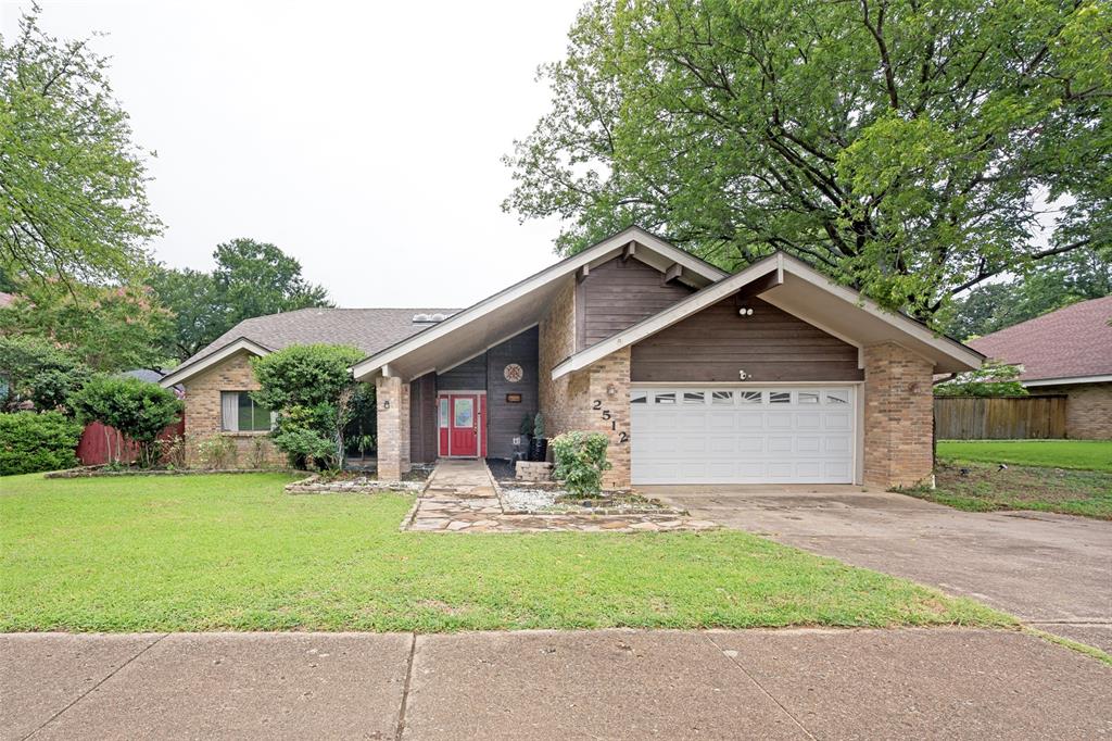 2512 Winding Hollow Lane — photo