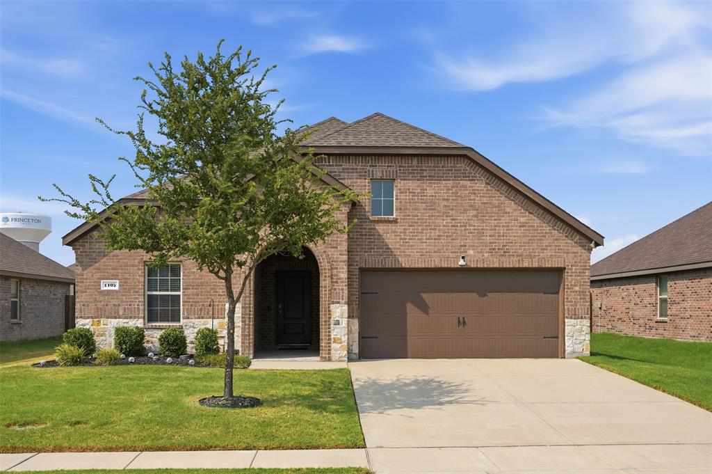 1102 Emerald Gate Drive — photo
