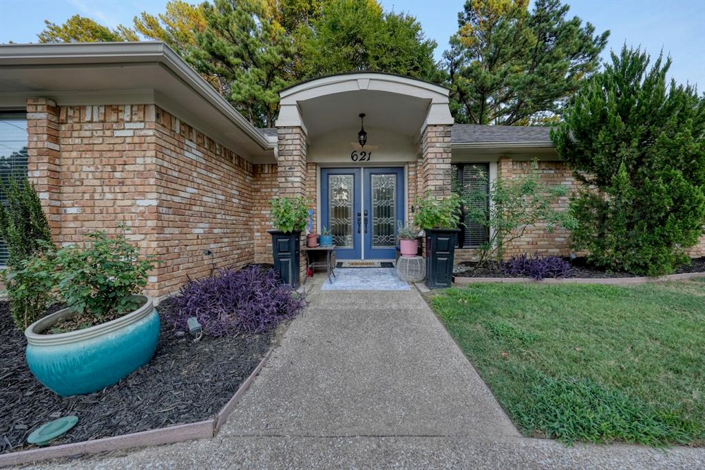 621 Northgate Drive — photo