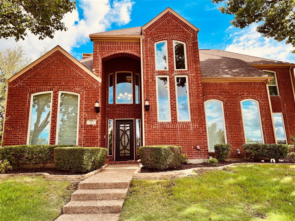 1710 Clydesdale Court — photo