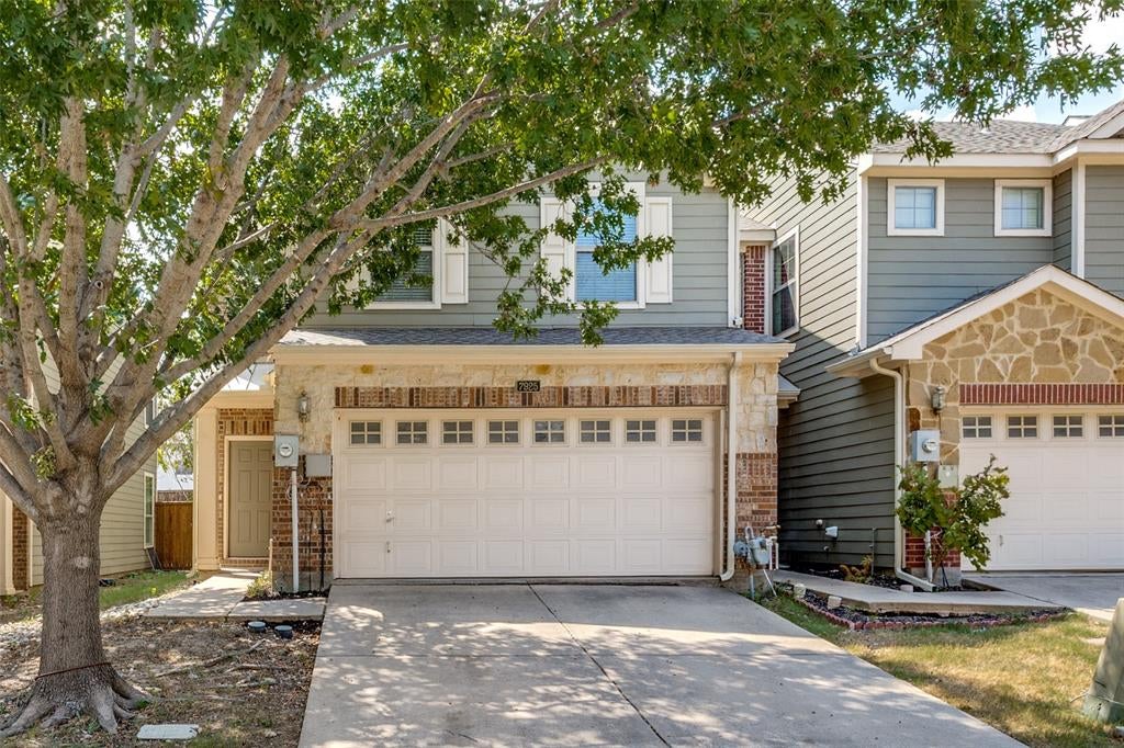 7925 Hannah Street — photo