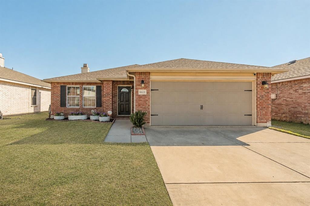 6601 Longleaf Lane — photo