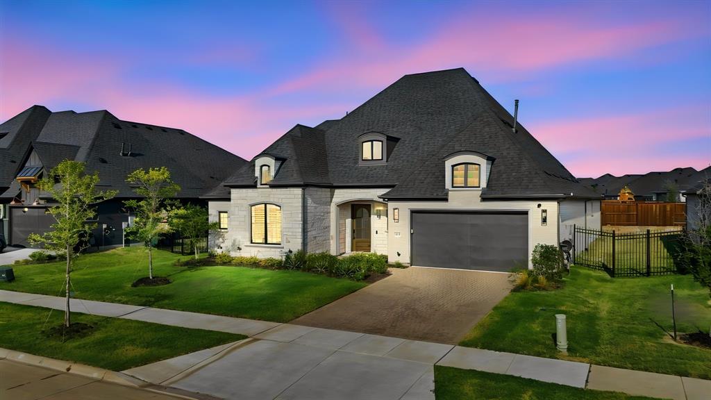 230 Pearland Drive — photo