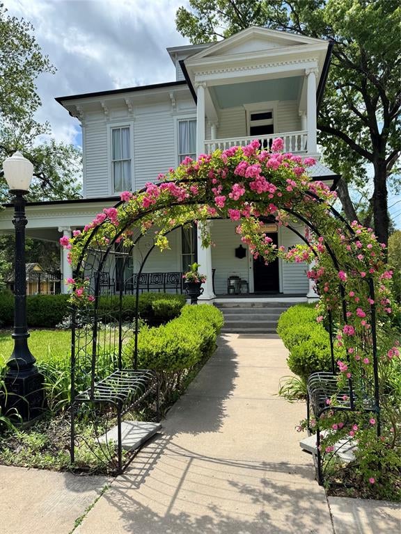 319 S Denton Street — photo