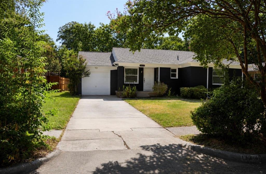 11214 Ulloa Lane — photo