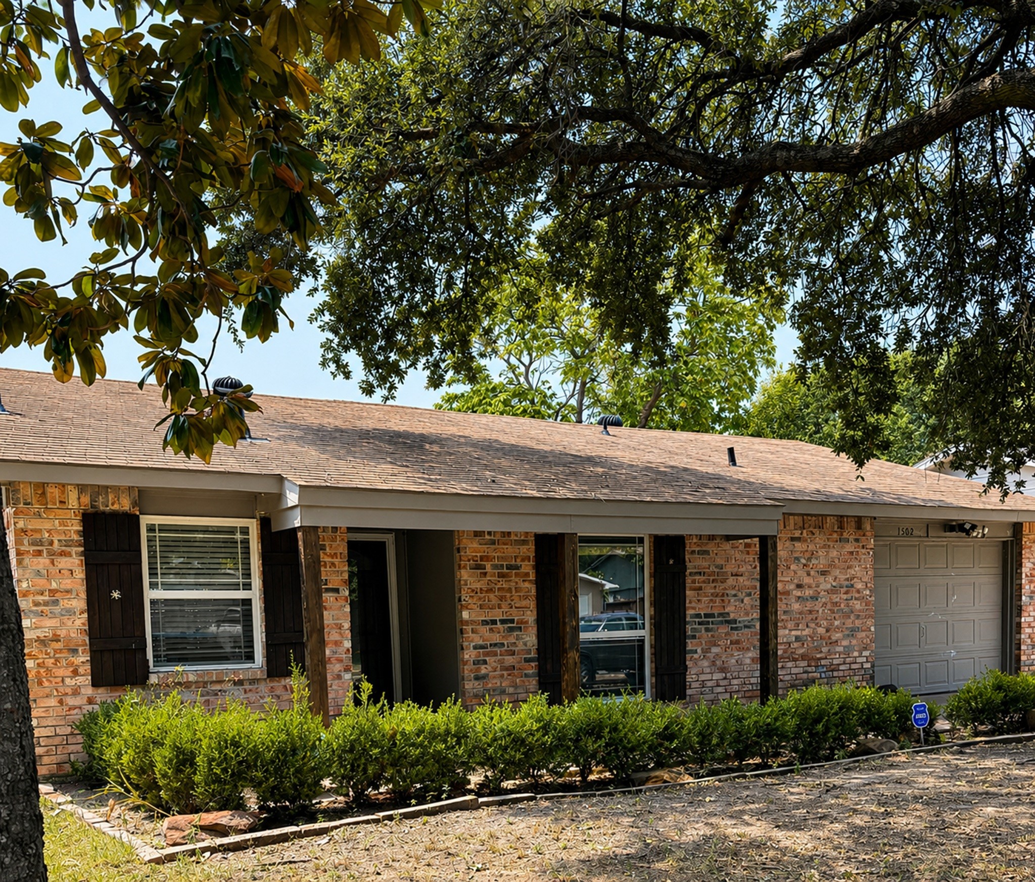 1502 Deepwood Drive — photo
