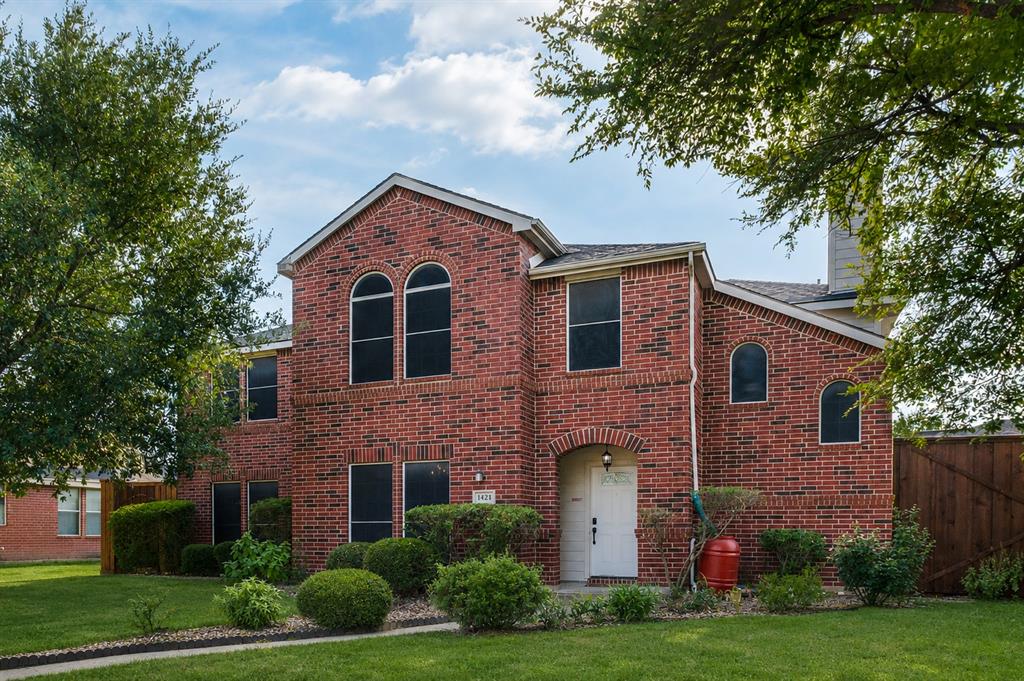 1421 Logan Drive — photo
