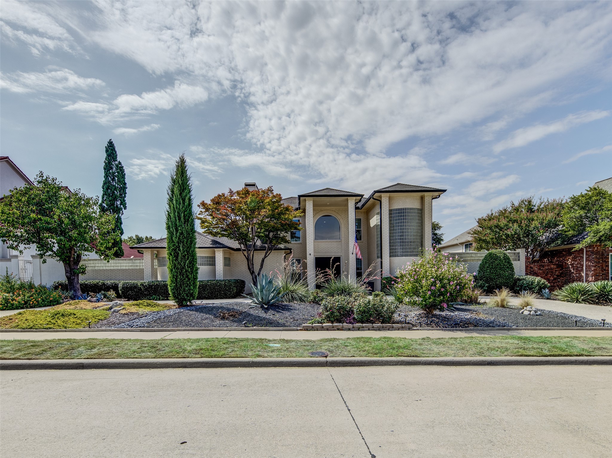 6604 Myrtle Beach Drive — photo