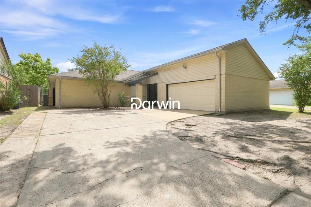 1334 Willersley Lane — photo