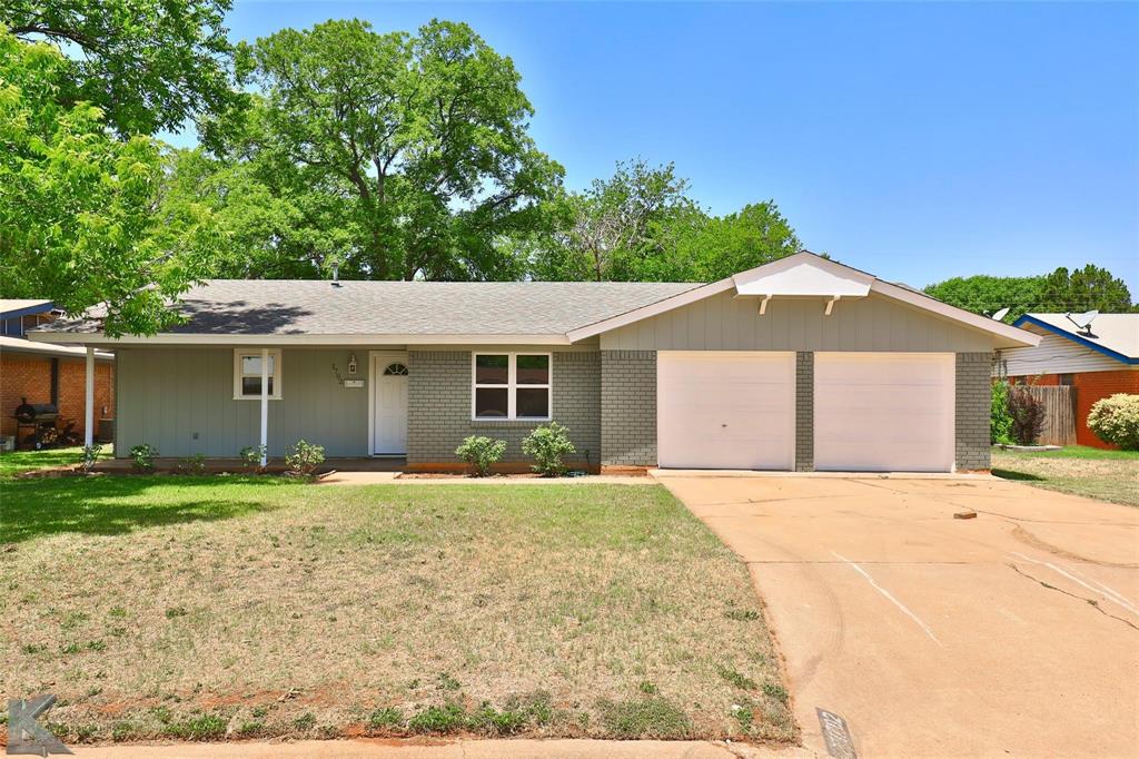 1702 Glendale Drive — photo