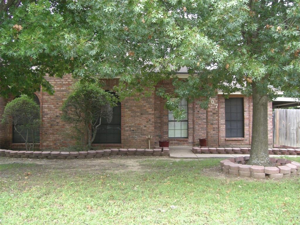 707 Lemons Street — photo