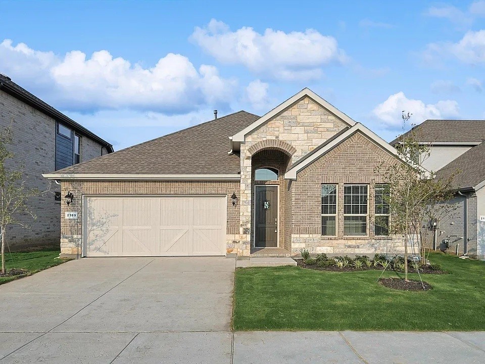 2169 Knightsbridge Road — photo