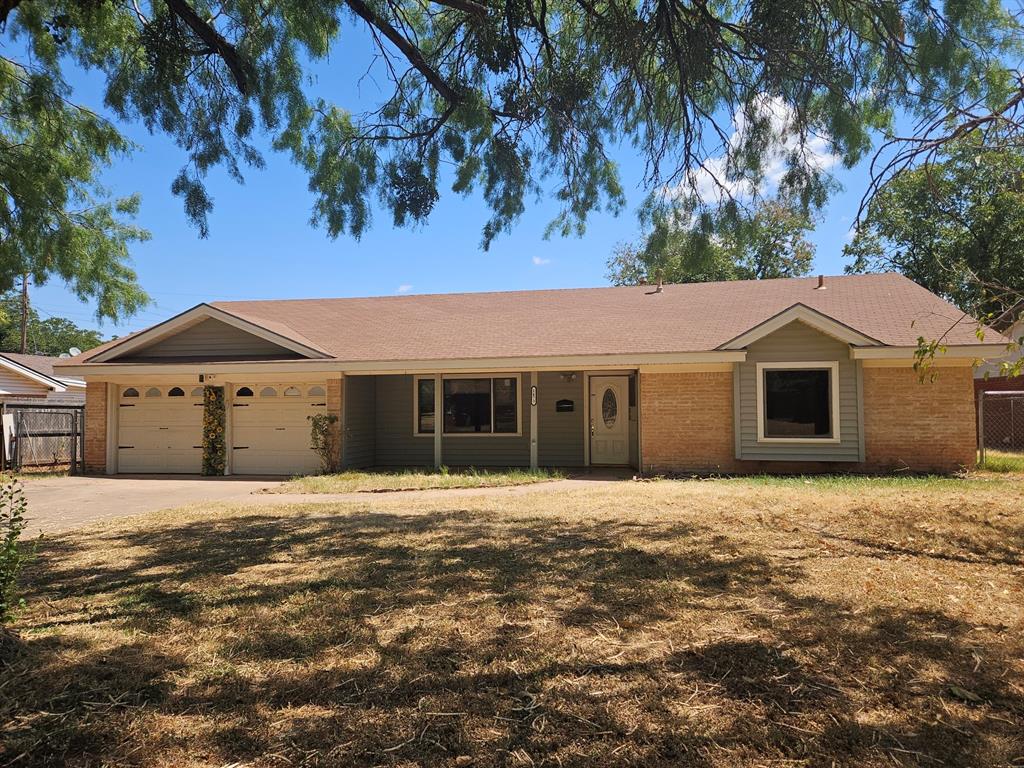1473 Meadowbrook Drive — photo