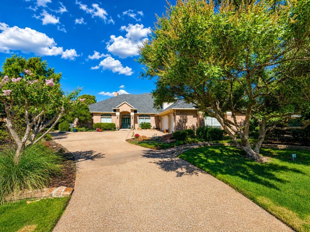 702 Pintail Court — photo