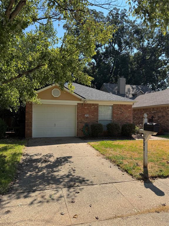 1331 Pecan Square — photo