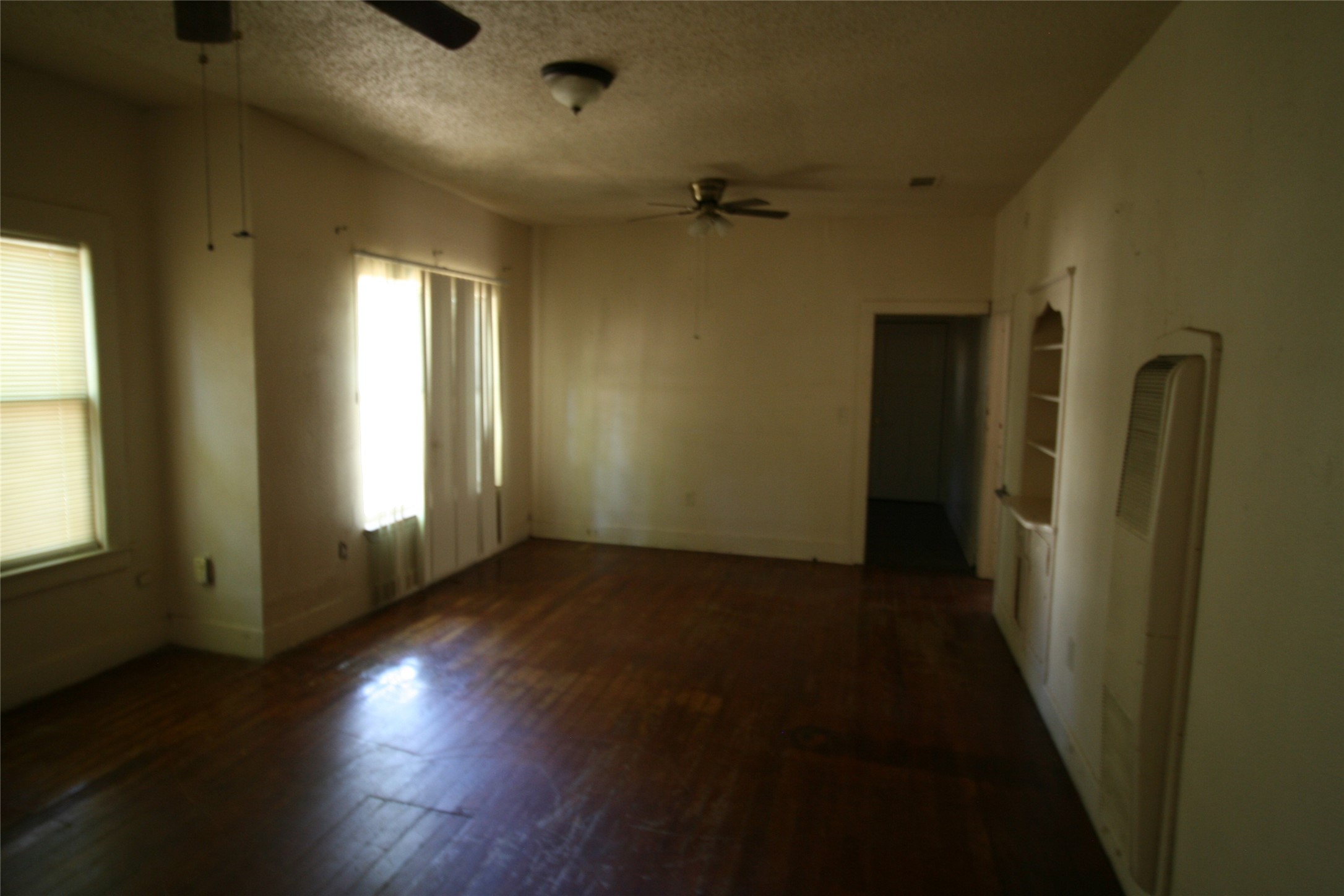 605 E Pine, Edgewood, TX 75117 — photo 3