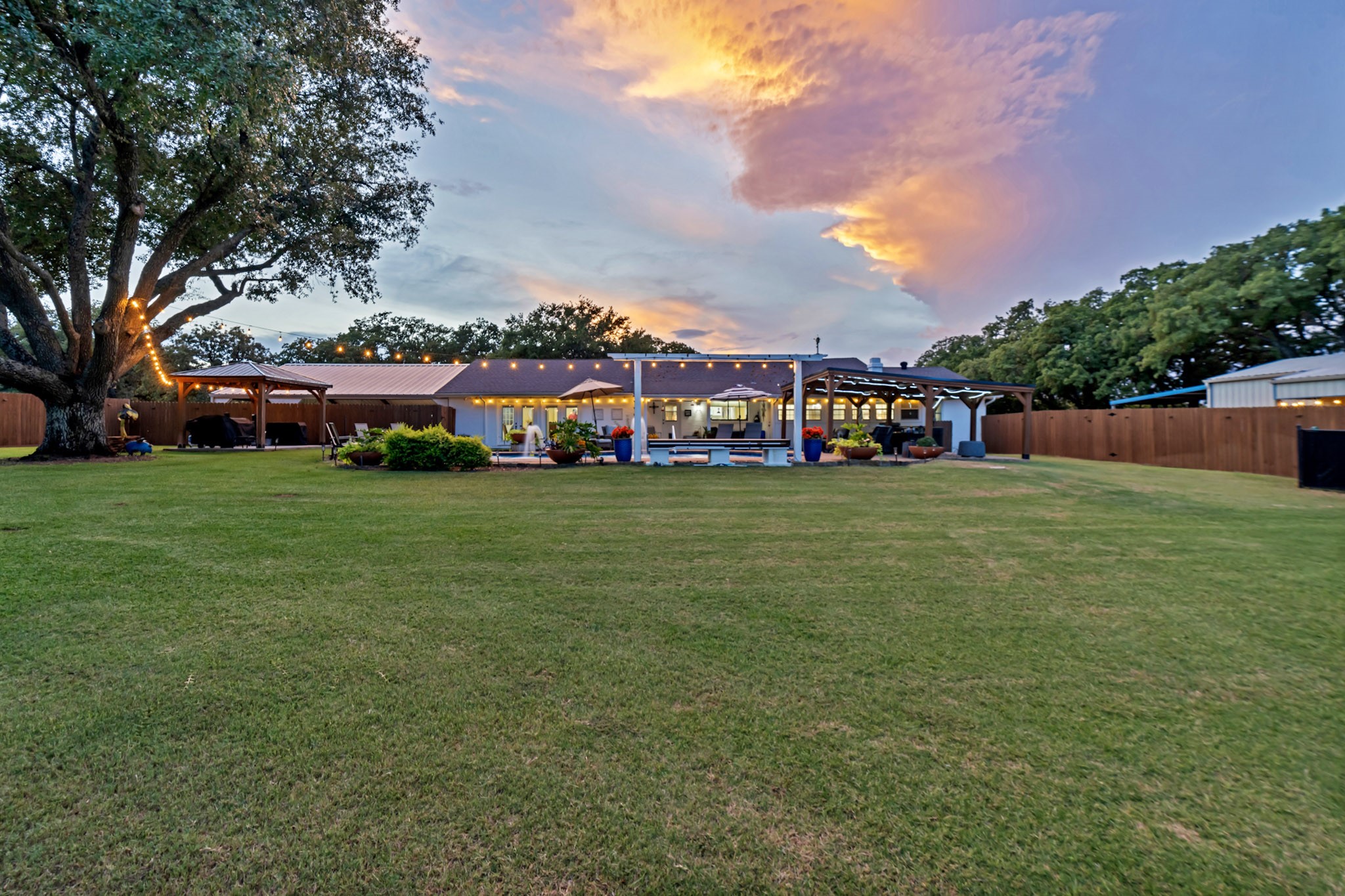6155 Stephenson Levy Road — photo