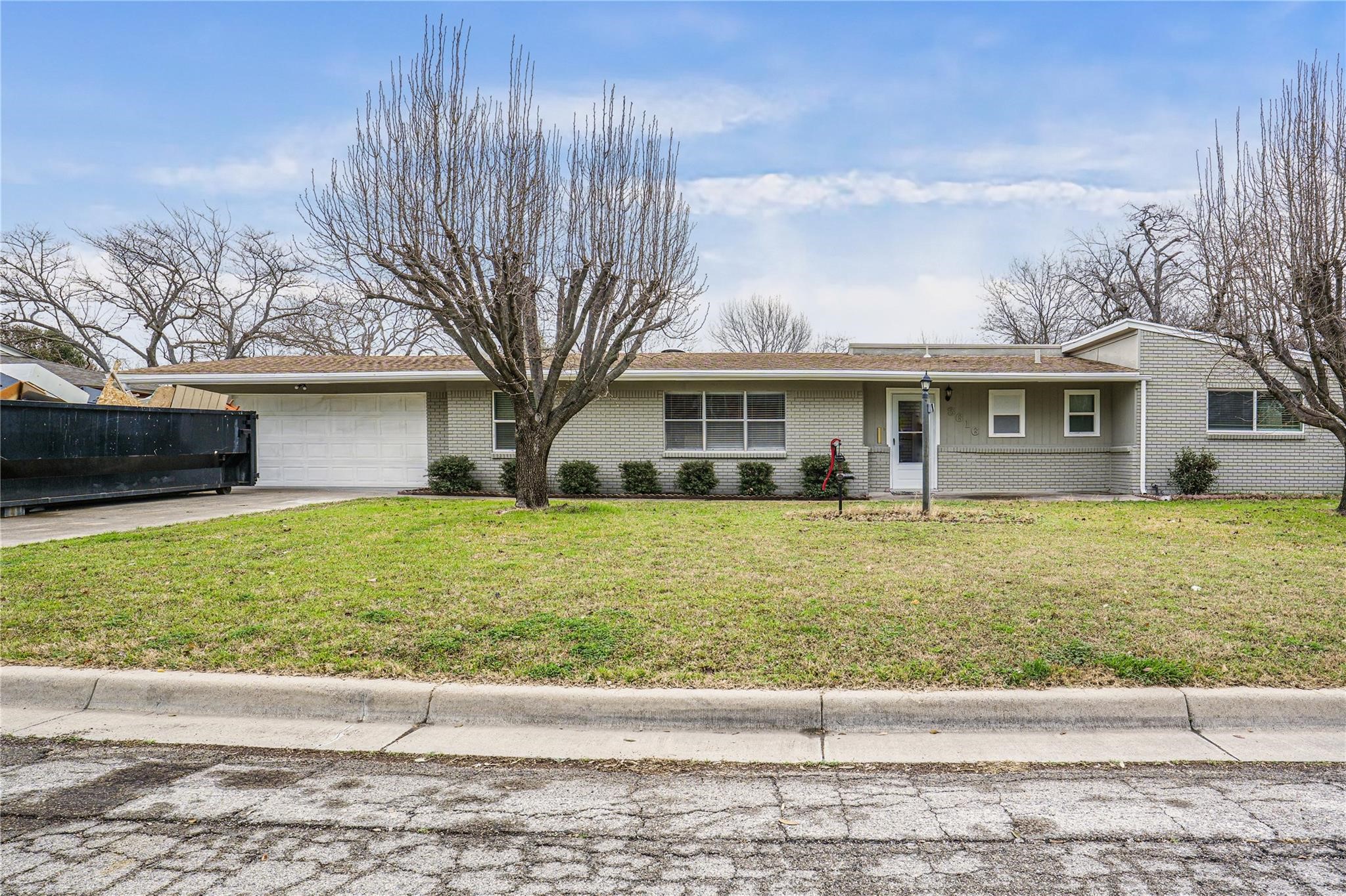 3616 Labadie Drive — photo
