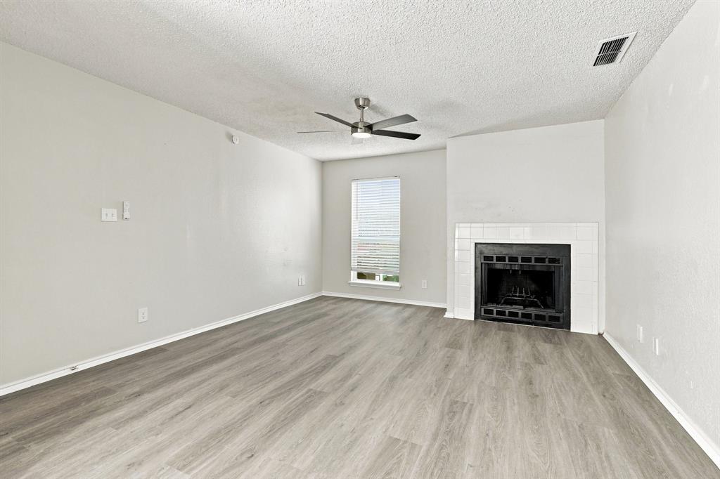8133 Foxfire Lane C — photo
