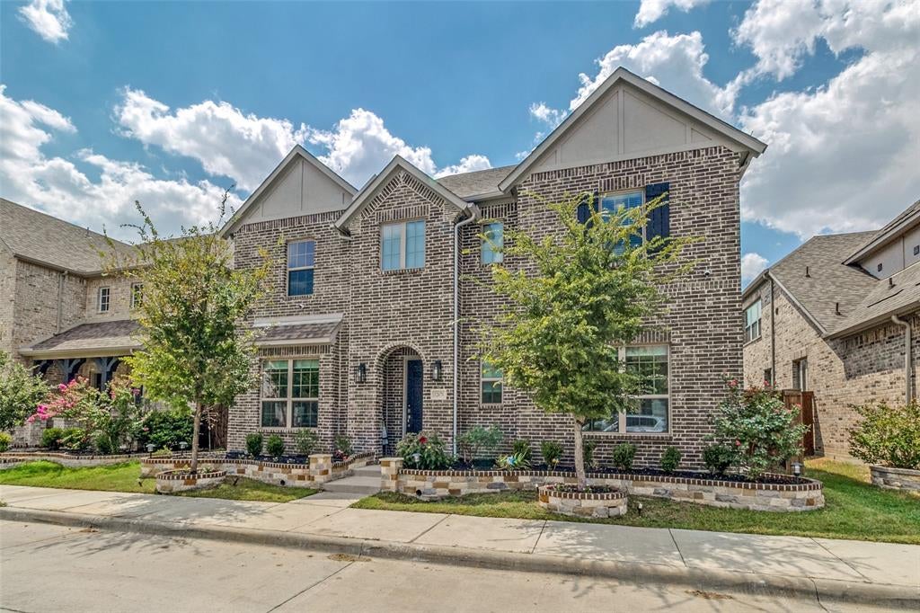 12679 Royal Oaks Lane — photo