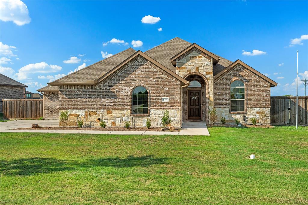 1310 High Meadow Lane — photo